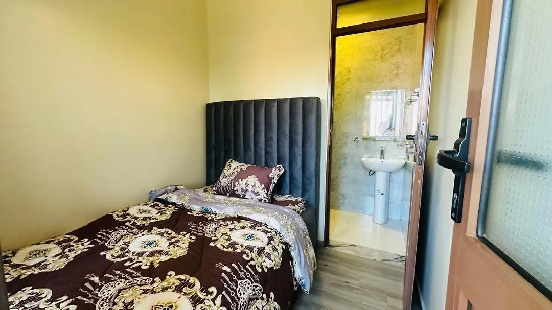 Lake View Signature Home Munyonyo 캄팔라 우간다