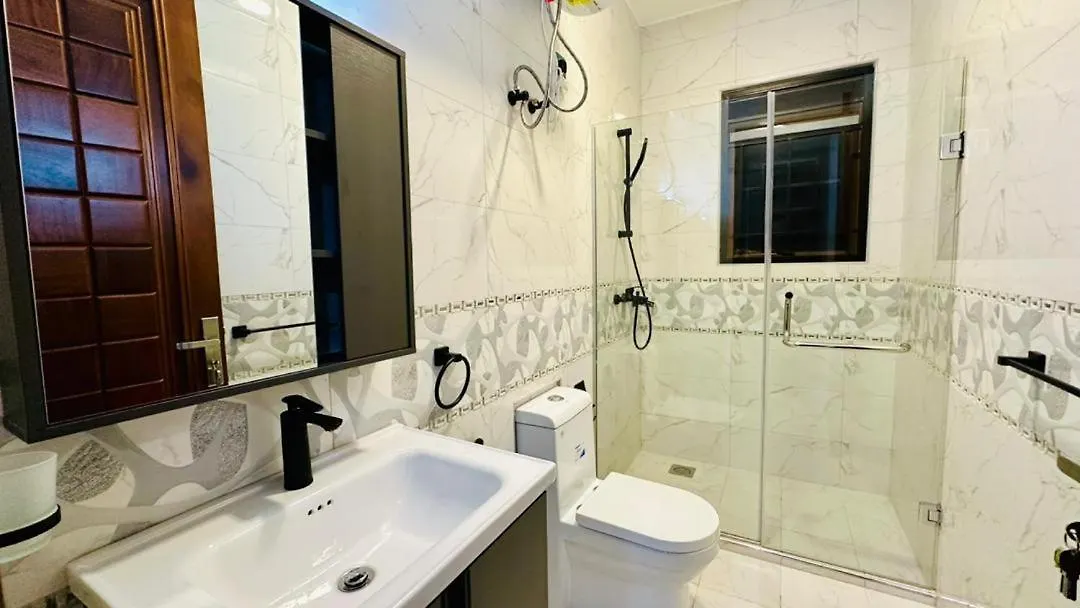 Lake View Signature Home Munyonyo 캄팔라