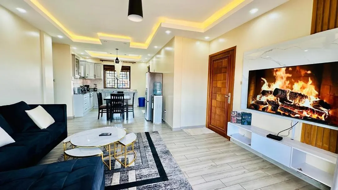 Lake View Signature Home Munyonyo 캄팔라 아파트